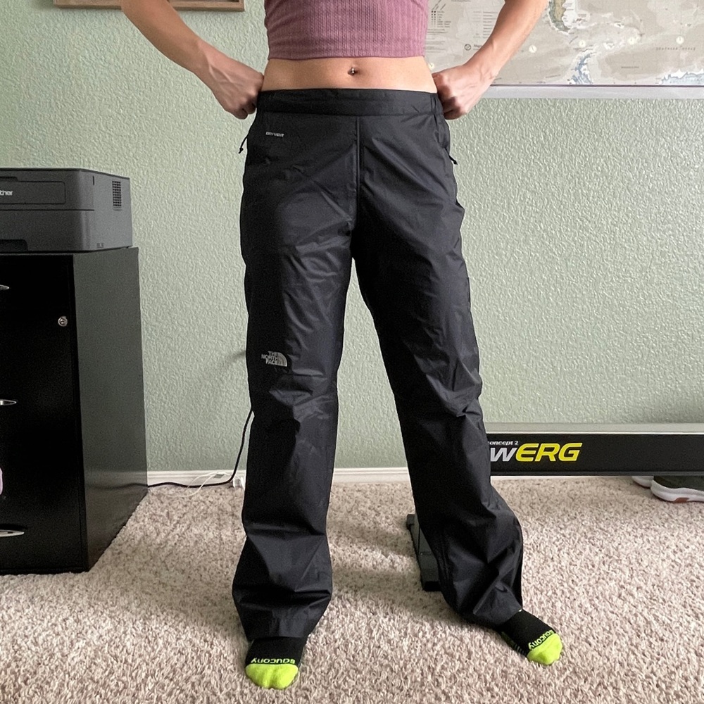 The North Face Venture 2 Half Zip Pant - EUC!
